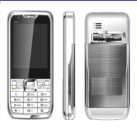 Celular E71 2.2 LCD Dual SIM
